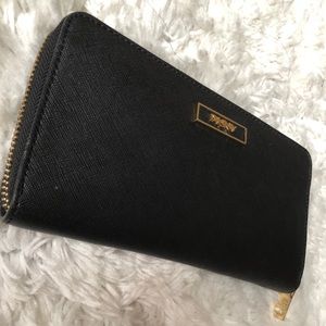 🖤Black DKNY Wallet🖤